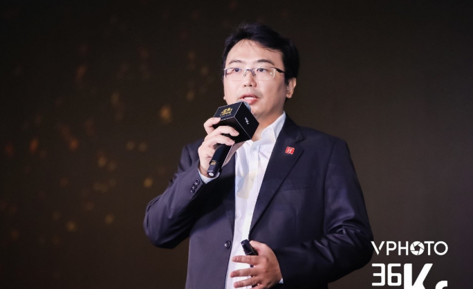 36氪| 304am永利集团：打造人工智能芯片与 AI OS 平台的“软硬”结合